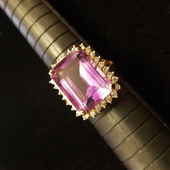 Jewelry - 14k Diamond Amethyst ring